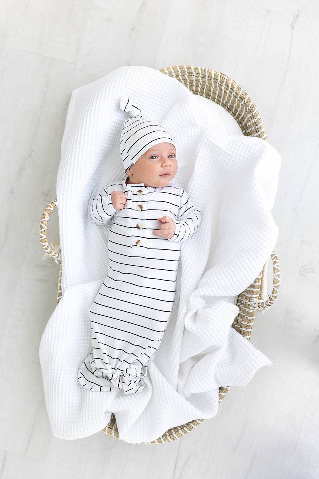 Newborn Clothing - Baby Gown and Hat Sets - Baby Clothing: Mint