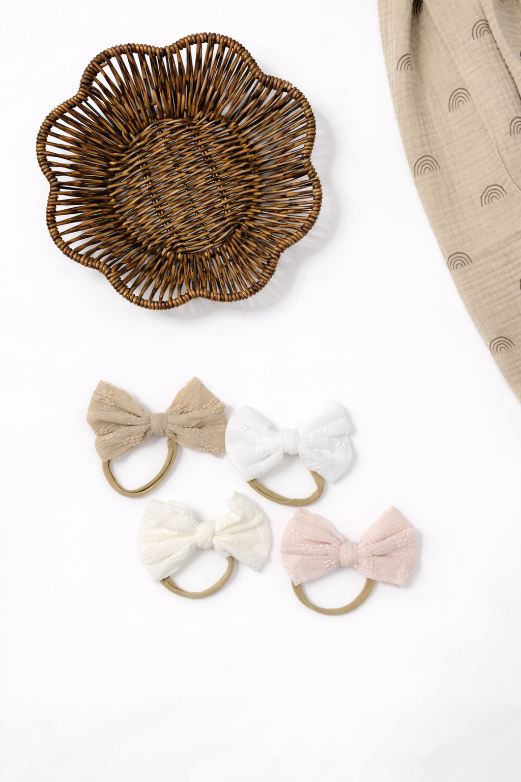 4 Piece Bows