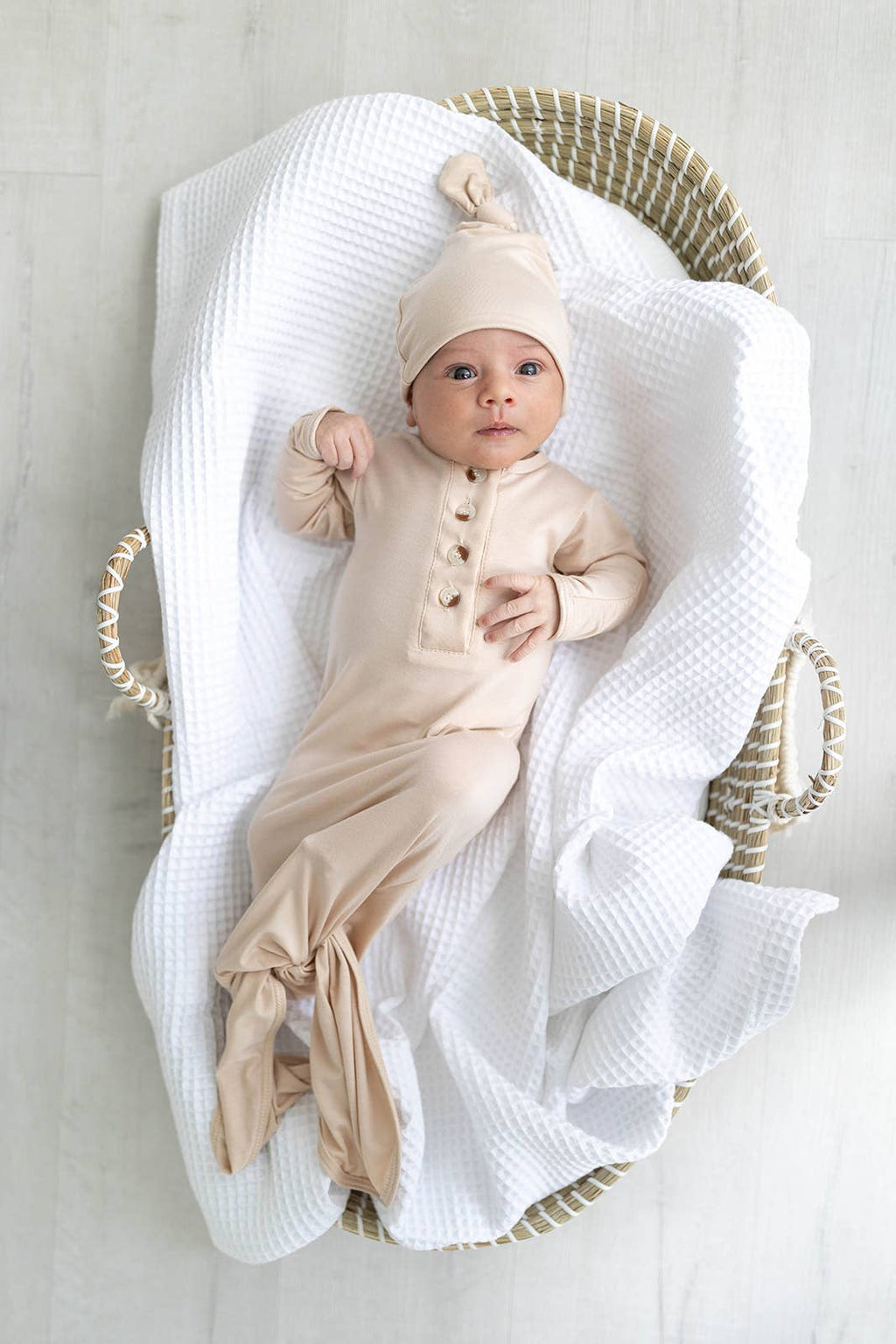 Newborn Clothing - Baby Gown and Hat Sets - Baby Clothing: Mint