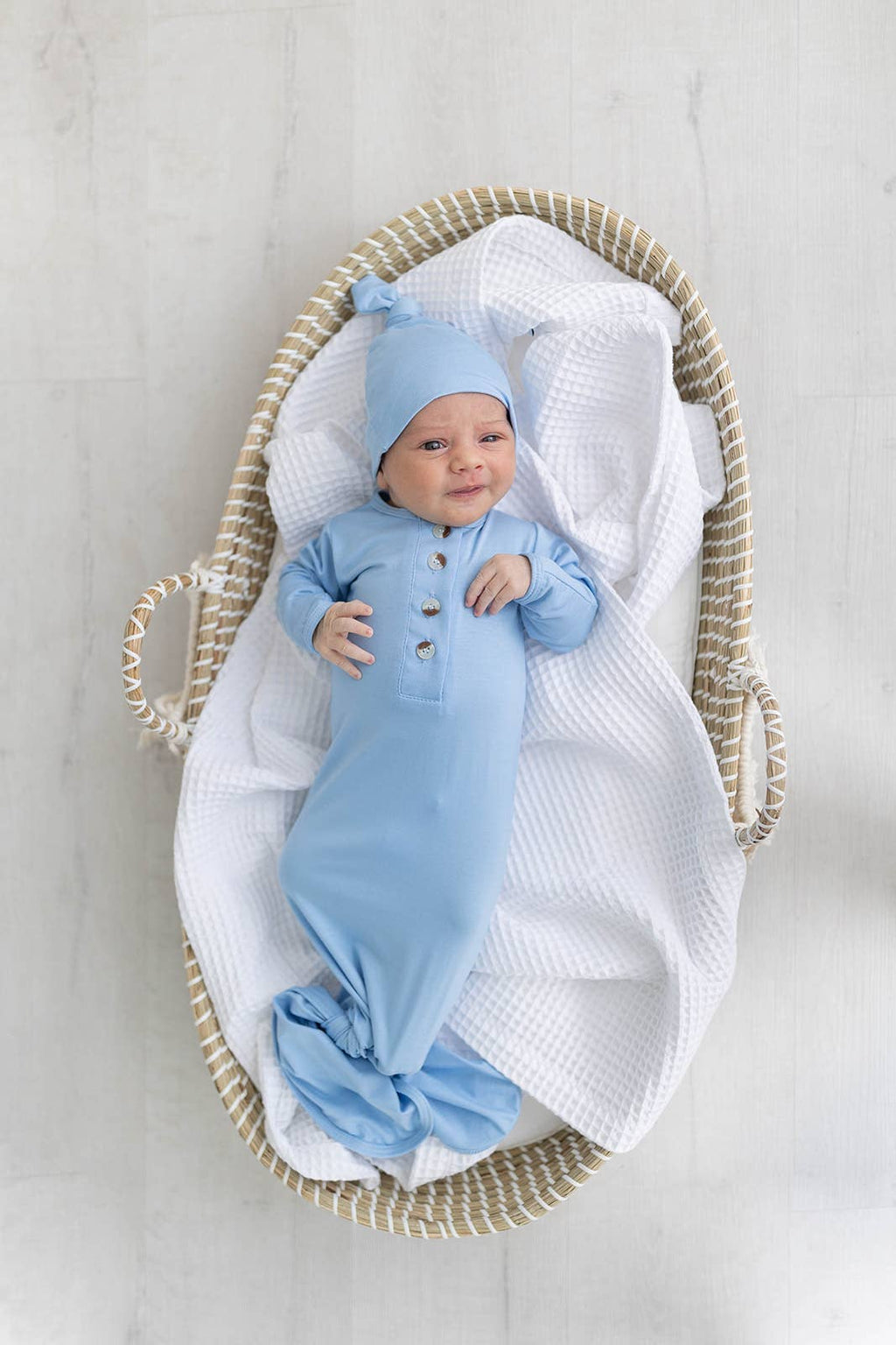 Newborn Clothing - Baby Gown and Hat Sets - Baby Clothing: Baby Blue