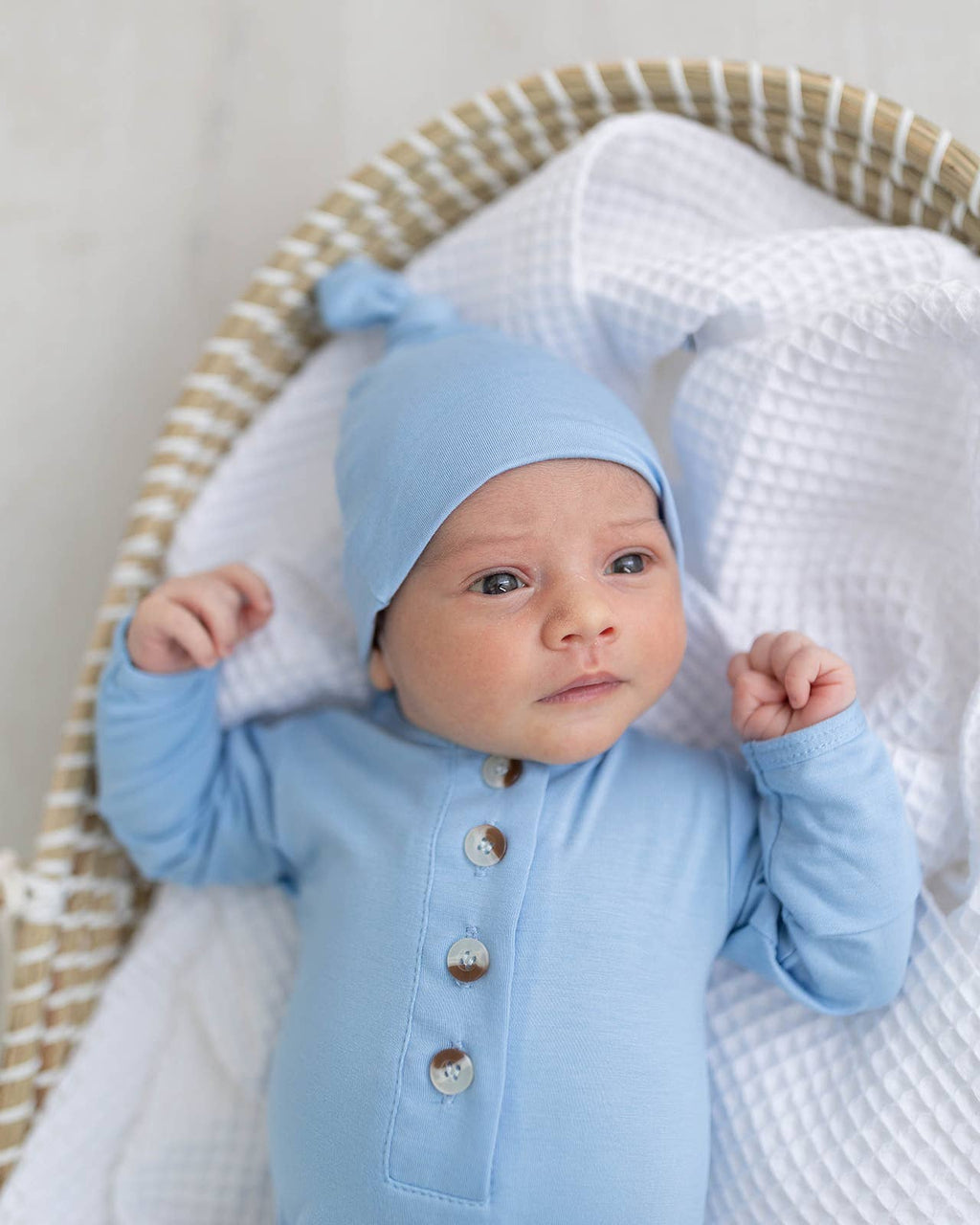 Newborn Clothing - Baby Gown and Hat Sets - Baby Clothing: Baby Blue
