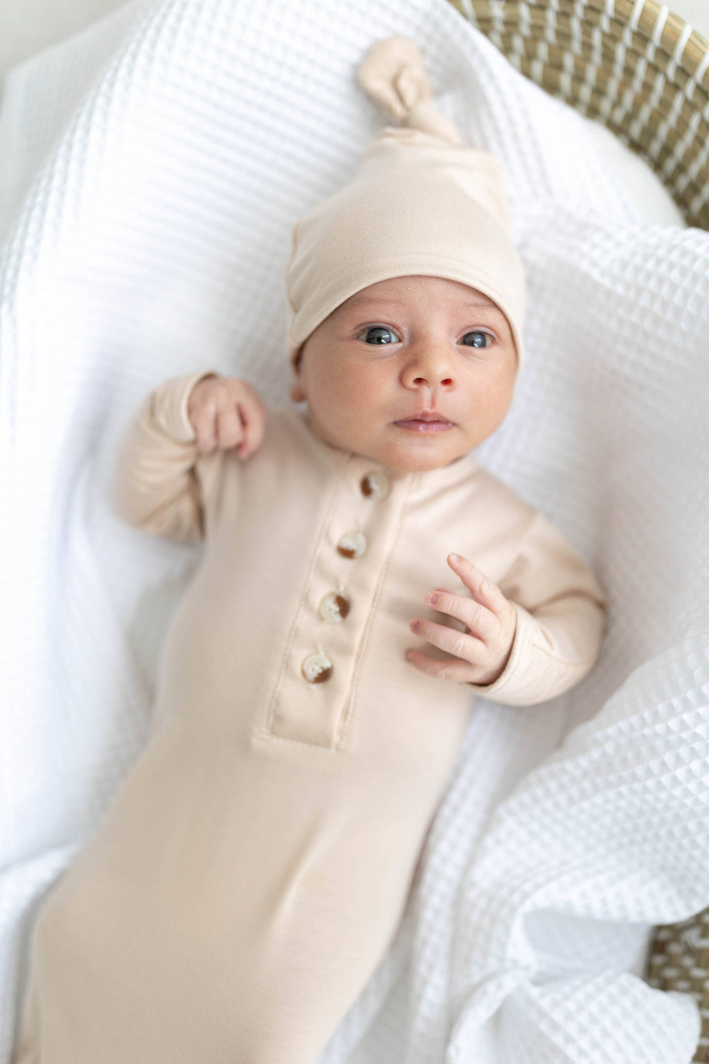 Newborn Clothing - Baby Gown and Hat Sets - Baby Clothing: Baby Blue