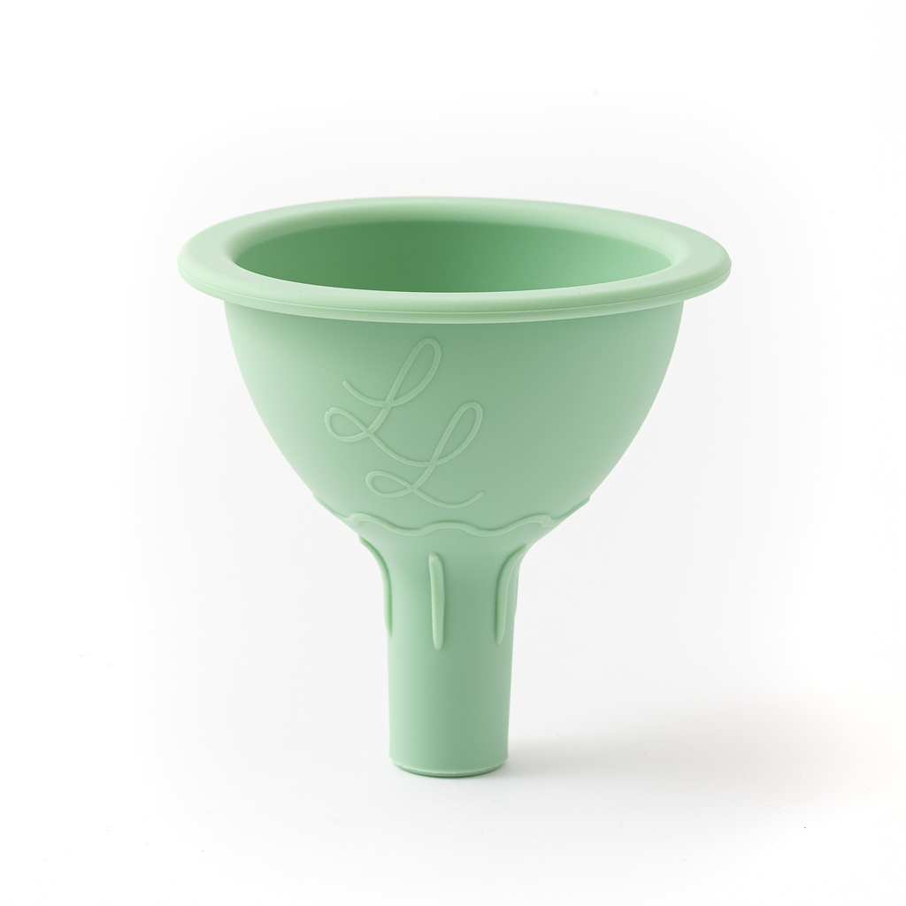 Nontoxic Silicone Funnel: Coastal Blue